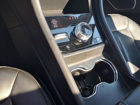 Used 2024 Jeep Grand Cherokee Limited 4xe image 19