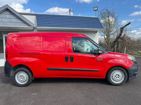 Used 2018 RAM ProMaster City Tradesman FWD image 7