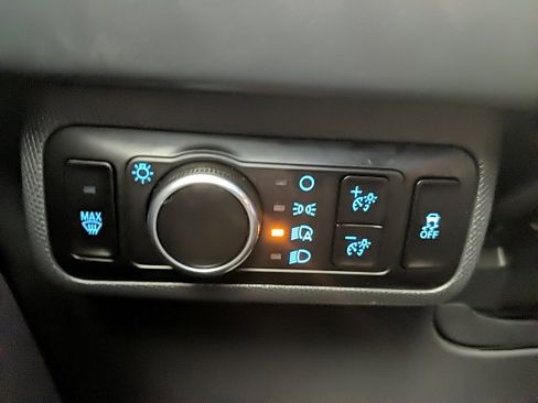 Used 2024 Ford Mustang Mach-E Select image 20