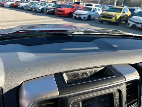 Used 2017 RAM 1500 Outdoorsman image 27