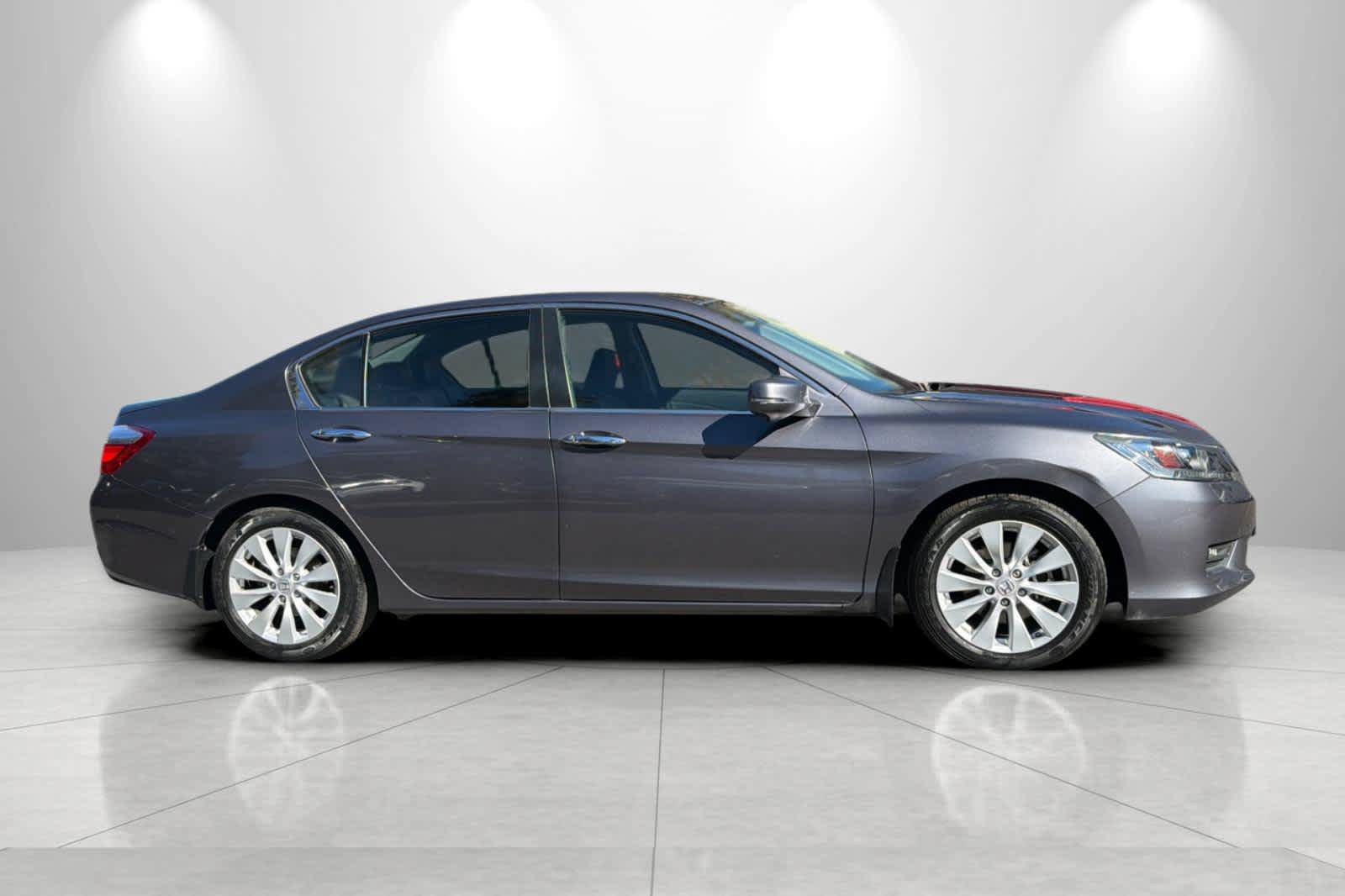Used 2015 Honda Accord EX-L image 8