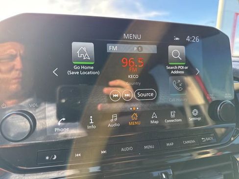 Used 2024 Nissan Pathfinder SL w/ SL Premium Package image 25