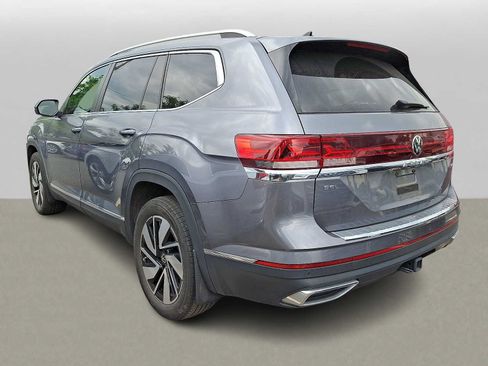 Used 2024 Volkswagen Atlas SEL AWD/4WD image 4