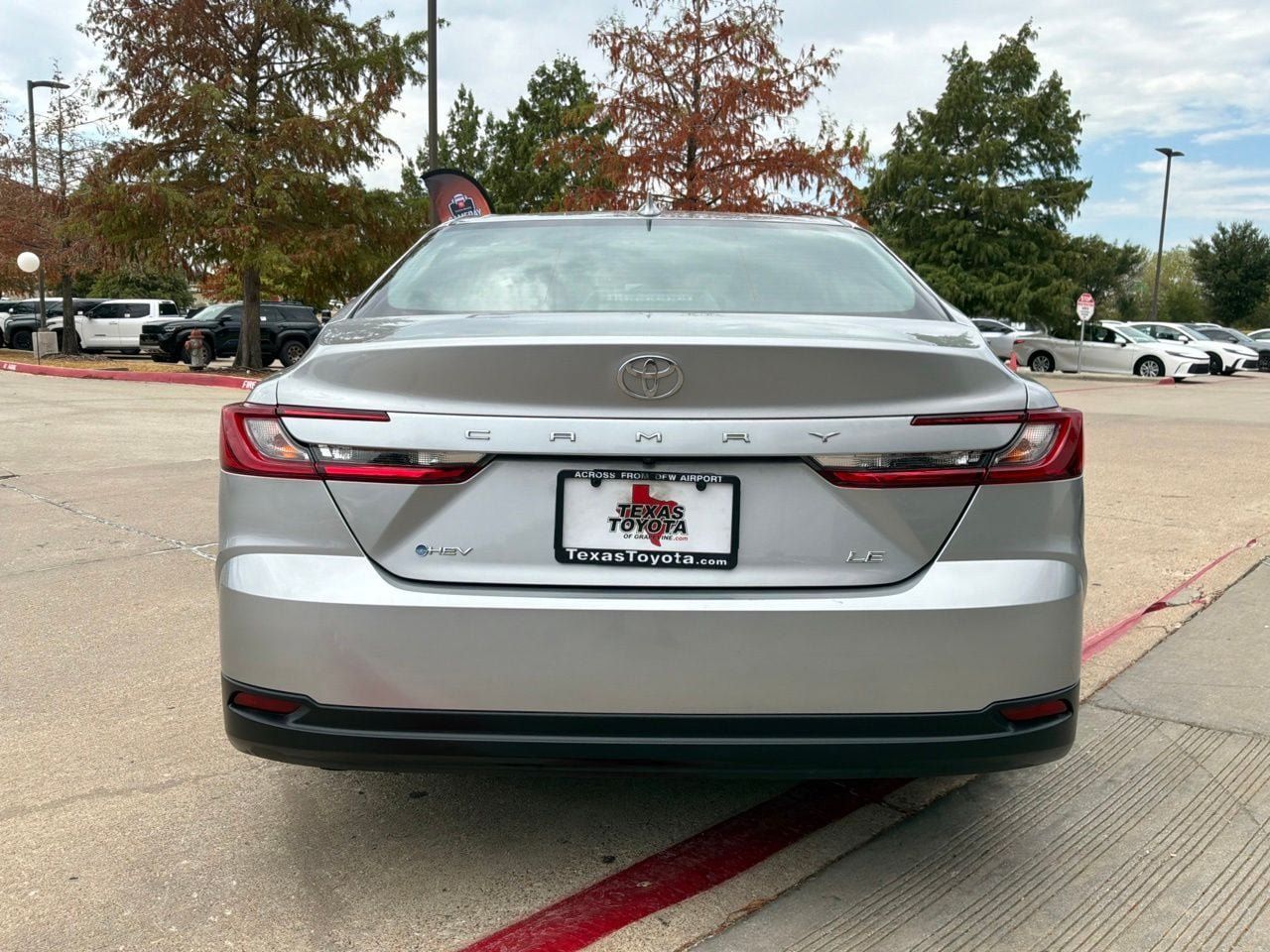Used 2026 Toyota Camry LE FWD image 7