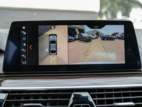 Used 2019 BMW 540i xDrive AWD/4WD image 19