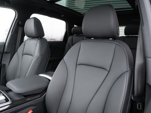 New 2026 Audi Q7 3.0T Premium Plus AWD/4WD image 25