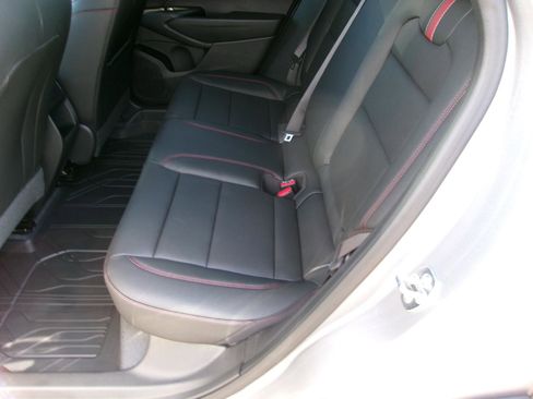 New 2026 Chevrolet Trax RS w/ Sunroof Package image 13