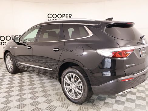 Used 2022 Buick Enclave Premium w/ Experience Buick Package image 24