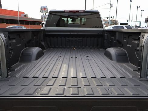 New 2026 GMC Sierra 3500 Denali w/ Denali Reserve Package image 17