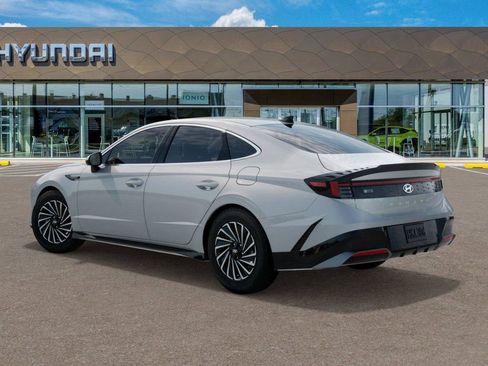 New 2025 Hyundai Sonata SEL image 5