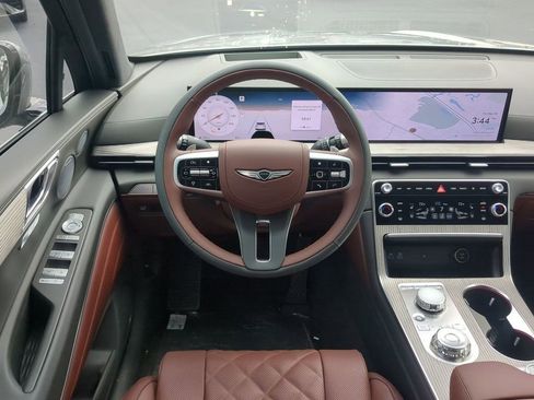 New 2025 Genesis GV80 3.5T Prestige image 15