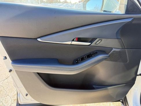 Used 2021 MAZDA CX-30 AWD 2.5 S image 19