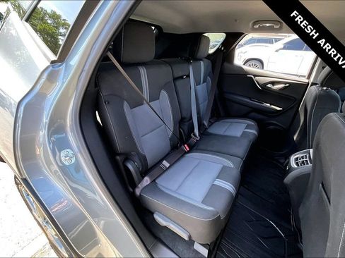 Used 2024 Chevrolet Blazer LT w/ Convenience Package FWD image 25