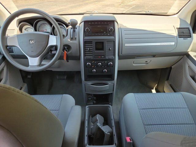 Used 2010 Dodge Grand Caravan SE w/ Popular Equipment Group FWD image 11