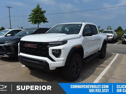 Used 2025 GMC Canyon Elevation w/ Convenience Package RWD image 1
