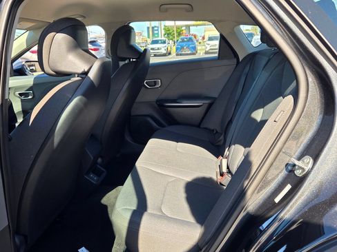 Used 2025 Kia K4 FWD image 6