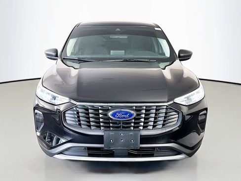 Used 2023 Ford Escape Active FWD image 2