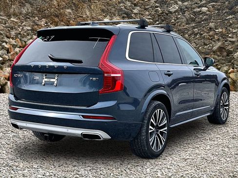 Used 2021 Volvo XC90 T5 Momentum w/ Protection Package Premier image 2