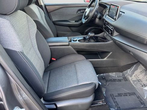 Used 2021 Nissan Rogue S image 7