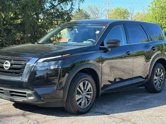 Certified 2023 Nissan Pathfinder S video 2
