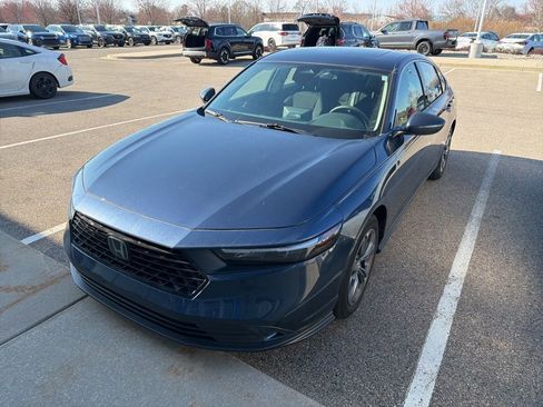 Certified 2023 Honda Accord EX image 1