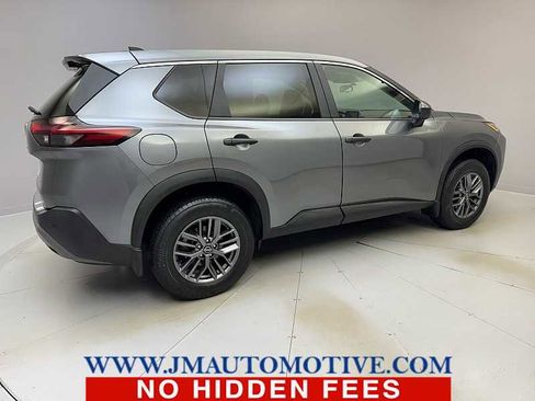 Used 2023 Nissan Rogue S image 5