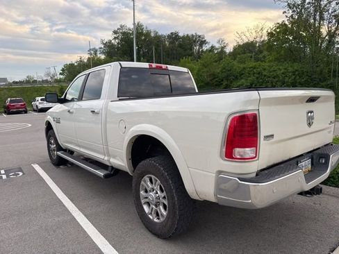 Used 2018 RAM 2500 Laramie w/ Convenience Group AWD/4WD image 4