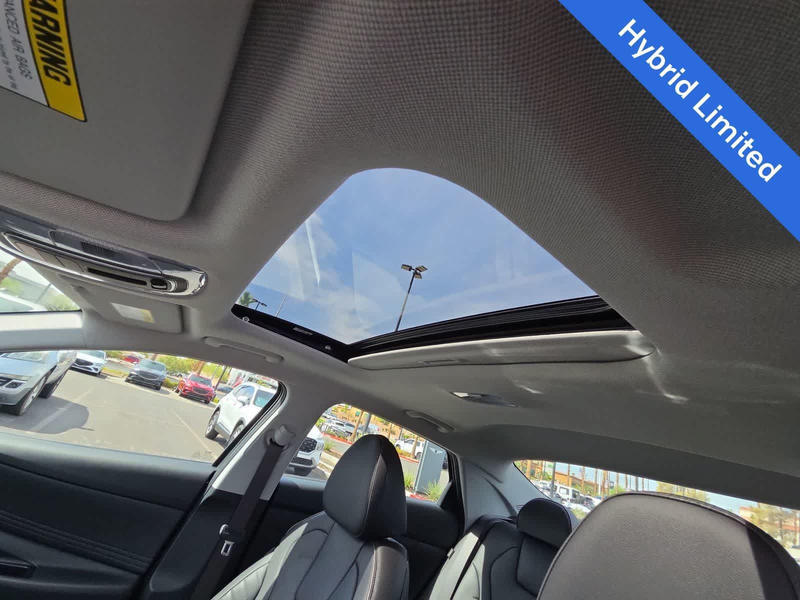 Certified 2026 Hyundai Elantra Limited FWD image 29