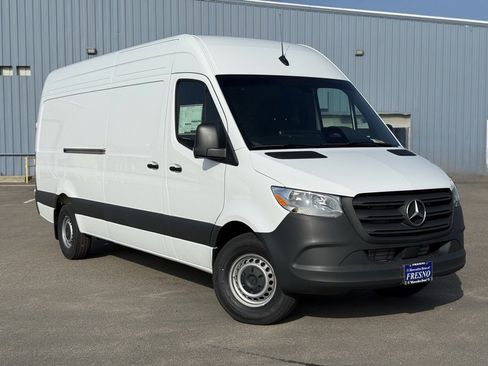 New 2026 Mercedes-Benz Sprinter 2500 image 1