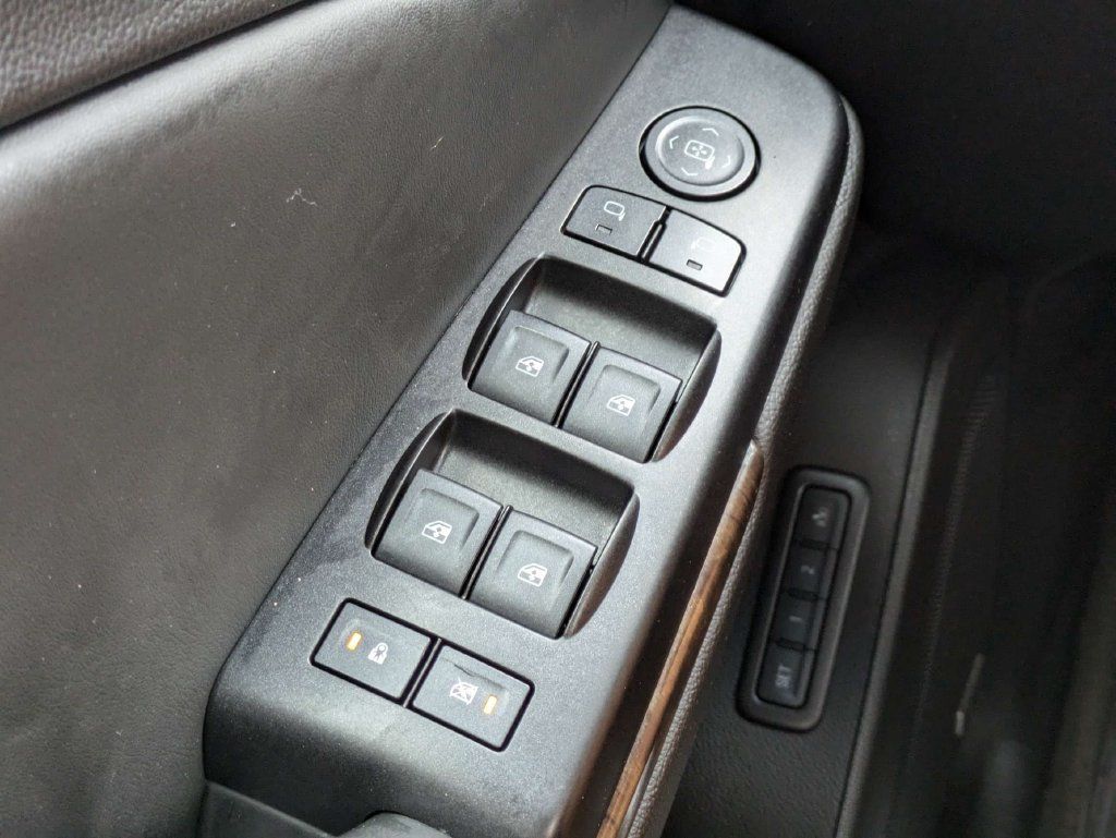 Used 2016 Chevrolet Tahoe LT AWD/4WD image 26