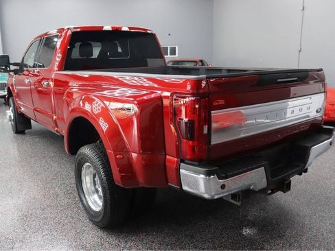 Used 2017 Ford F350 Platinum w/ Platinum Ultimate Package AWD/4WD image 6