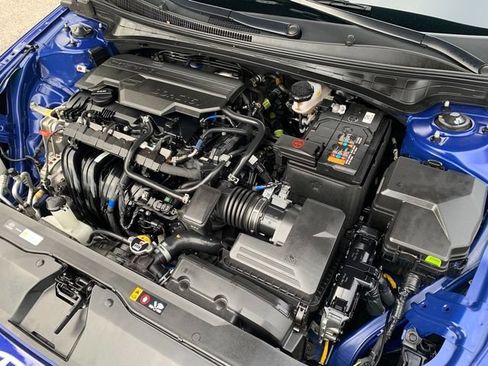 Certified 2024 Hyundai Elantra SEL w/ Convenience Package FWD image 27