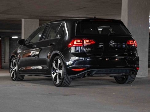 Used 2016 Volkswagen GTI 4-Door FWD image 5