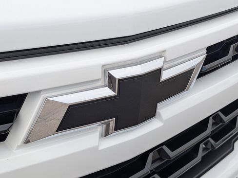 Used 2024 Chevrolet Silverado 1500 RST w/ Convenience Package II image 5