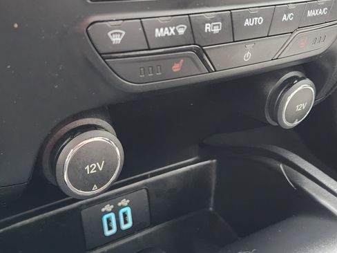 Used 2019 Ford Ranger Lariat w/ Trailer Tow Package image 21