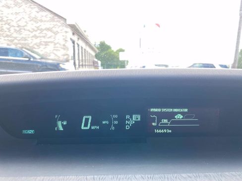 Used 2013 Toyota Prius Two FWD image 25