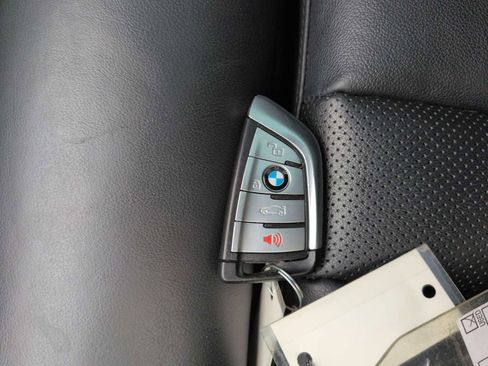 Used 2021 BMW X5 xDrive40i w/ M Sport Package AWD/4WD image 37