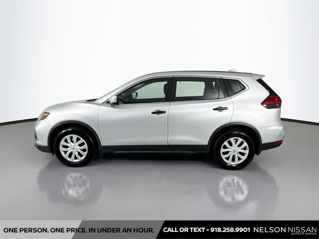 Used 2017 Nissan Rogue S FWD image 8