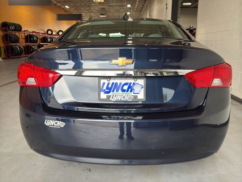 Used 2017 Chevrolet Impala LS FWD image 4
