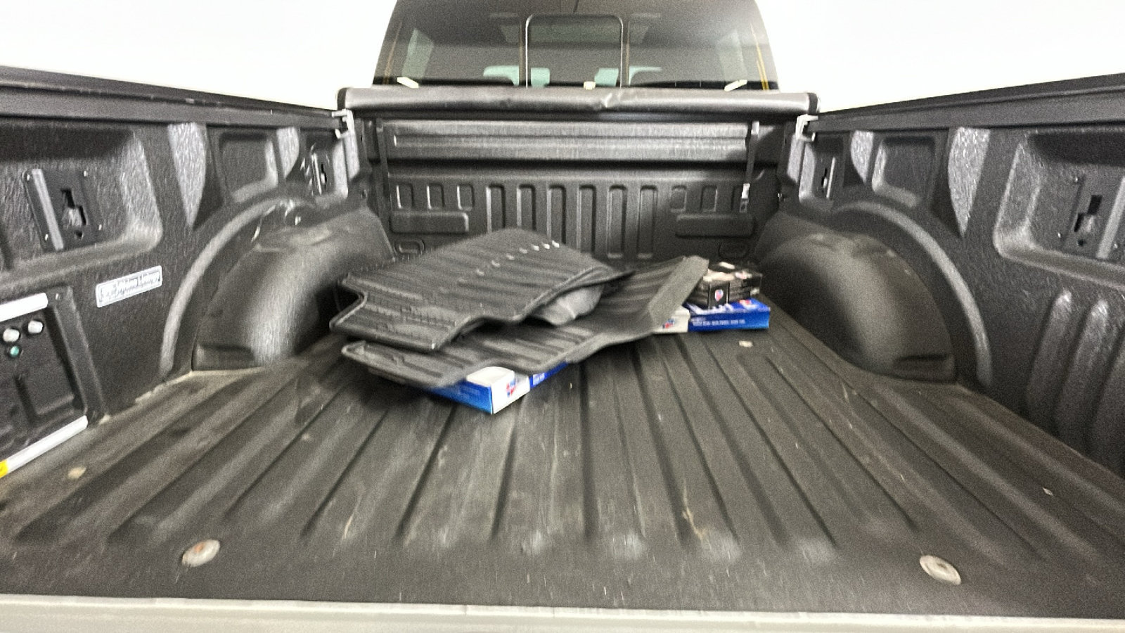 Used 2022 Ford F150 XLT w/ Equipment Group 302A High AWD/4WD image 34