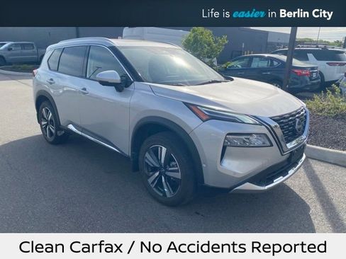 Certified 2023 Nissan Rogue Platinum w/ Platinum Premium Package AWD/4WD image 1