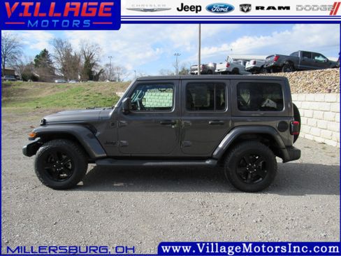 Used 2021 Jeep Wrangler Unlimited Sahara image 6