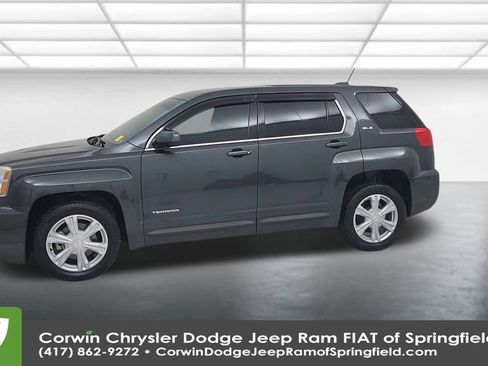 Used 2017 GMC Terrain SLE image 8