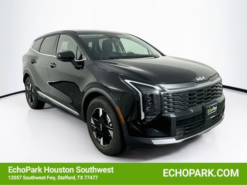 Used 2026 Kia Sportage LX FWD image 1