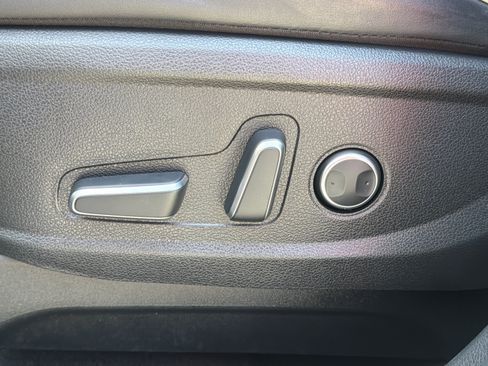 Used 2025 Hyundai Palisade SEL FWD image 27