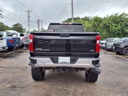 Used 2020 Chevrolet Silverado 2500 LTZ w/ LTZ Texas Edition AWD/4WD image 22