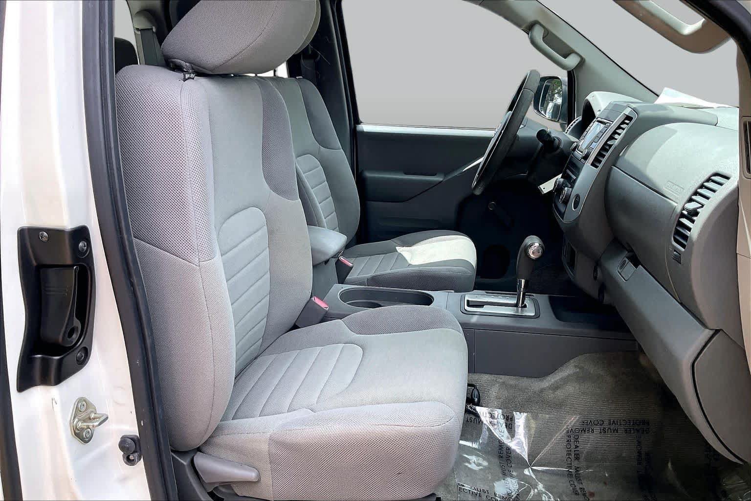 Used 2017 Nissan Frontier S RWD image 8