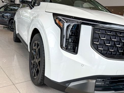 New 2026 Kia Carnival SX Prestige image 9