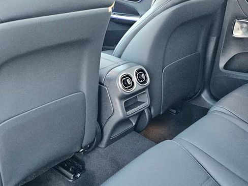 New 2026 Mercedes-Benz GLC 300 4MATIC image 24