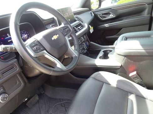 Used 2023 Chevrolet Tahoe LT w/ Luxury Package image 13